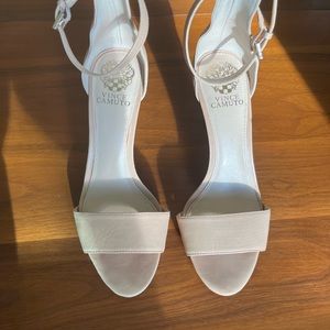 Vince Camuto heels, tan